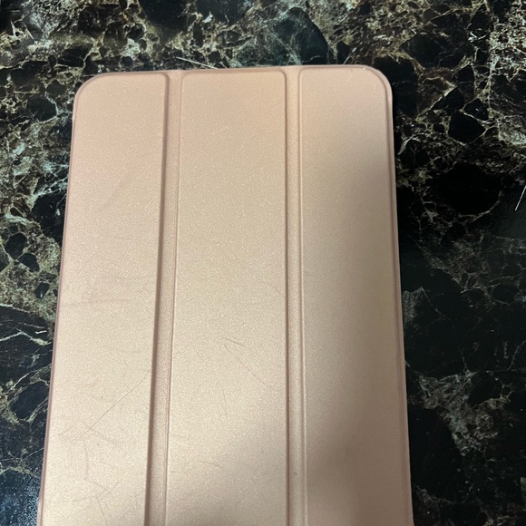 IPAD mini 64GB six generation - Picture 2 of 4